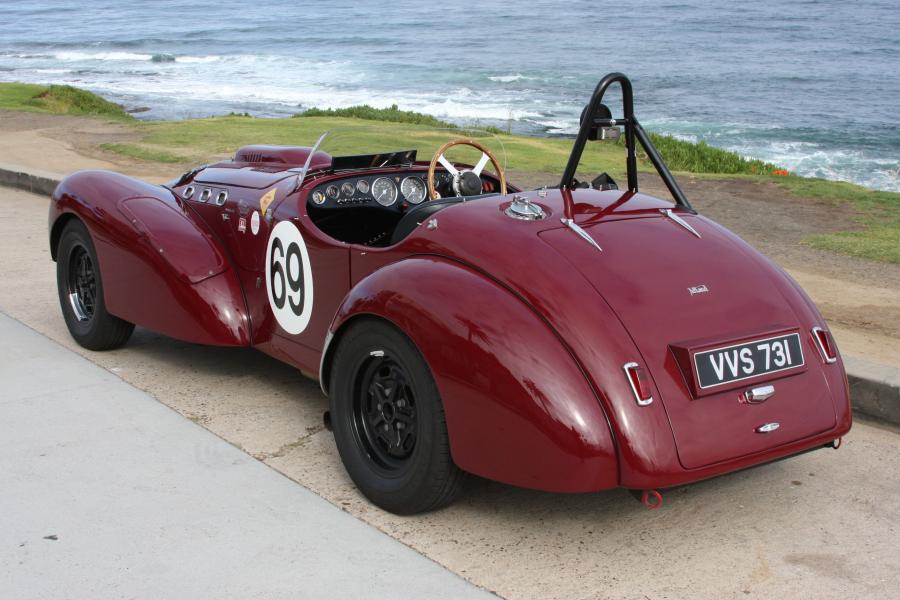  Allard K2 Roadster Race Car 1952 года  (фото 11 из 14)
